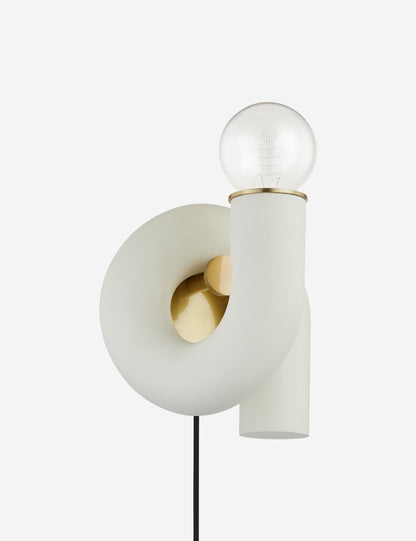 Ludo Plug-In Sconce bedroom wall light front view