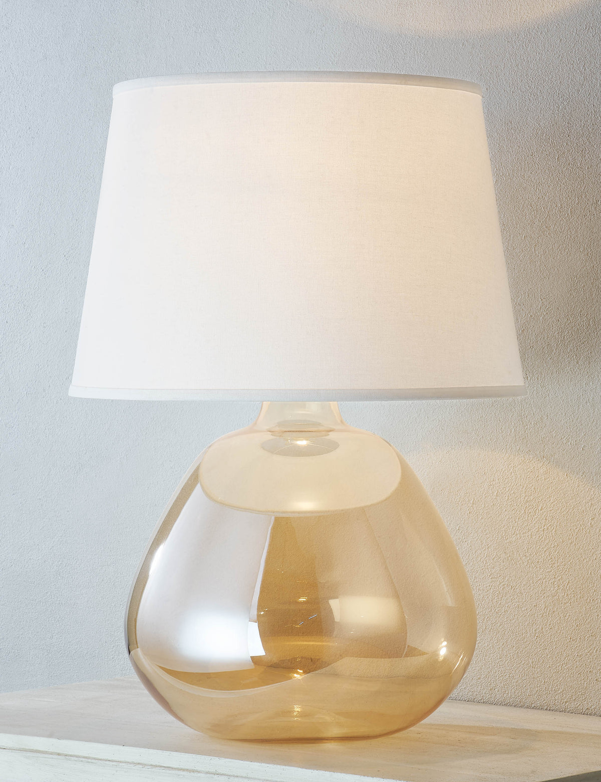 Macedo Table Lamp product view 2