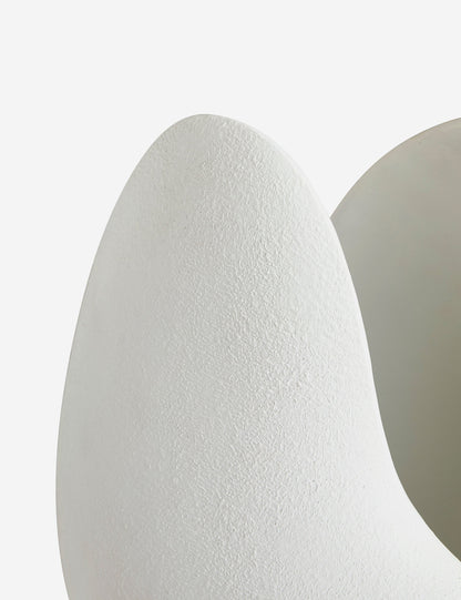 Soft Petal Table Lamp ivory finish product view 5