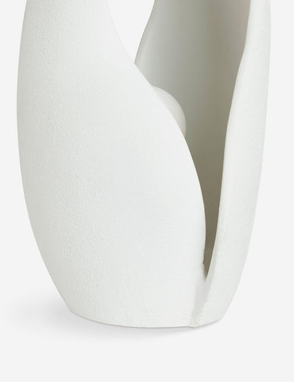 Soft Petal Table Lamp ivory finish product view 3