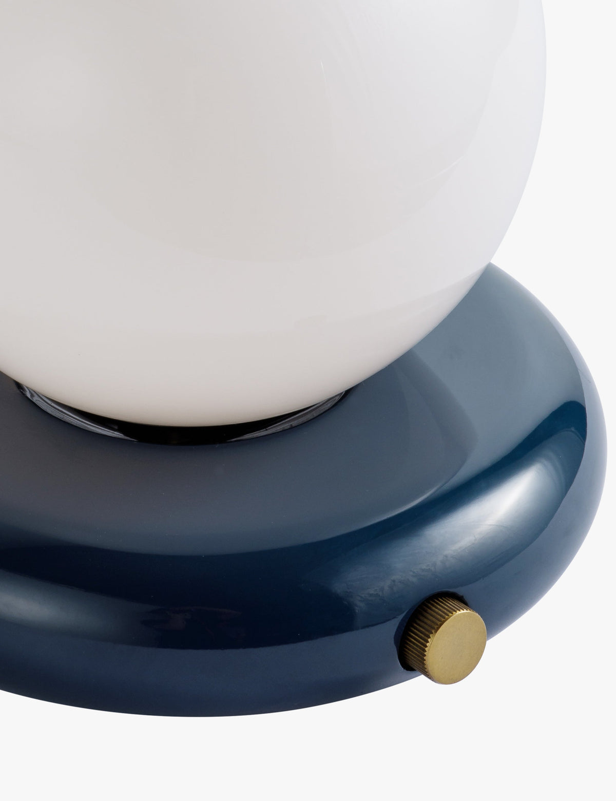 Washburn Cordless Table Lamp product view 12