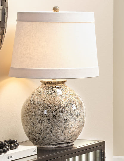 Cantal Table Lamp bedside lamp front view