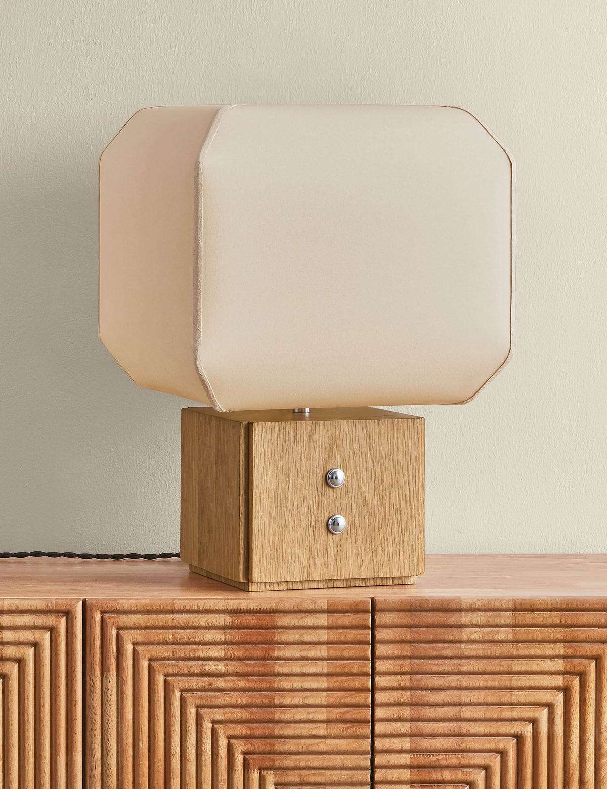 Ayo Table Lamp bedside lamp front view