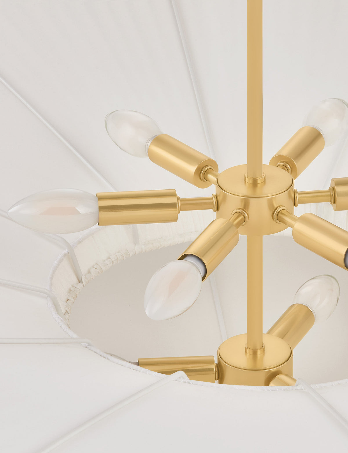 Mercedes Chandelier product view 4