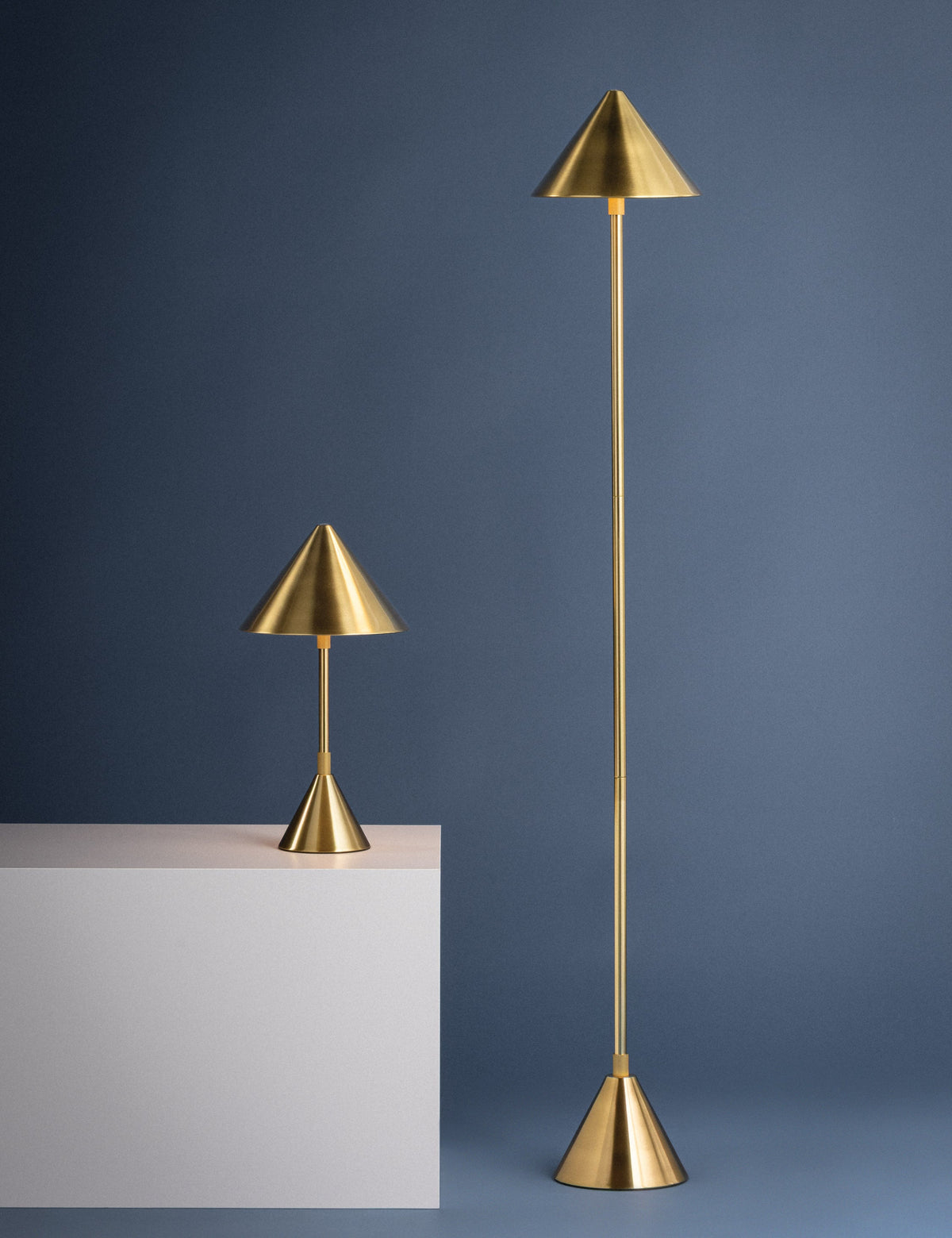 Brasseur Cordless Table Lamp product view 5