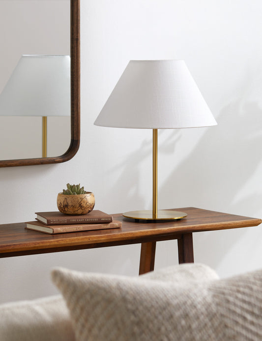 Sindre Table Lamp bedside lamp front view