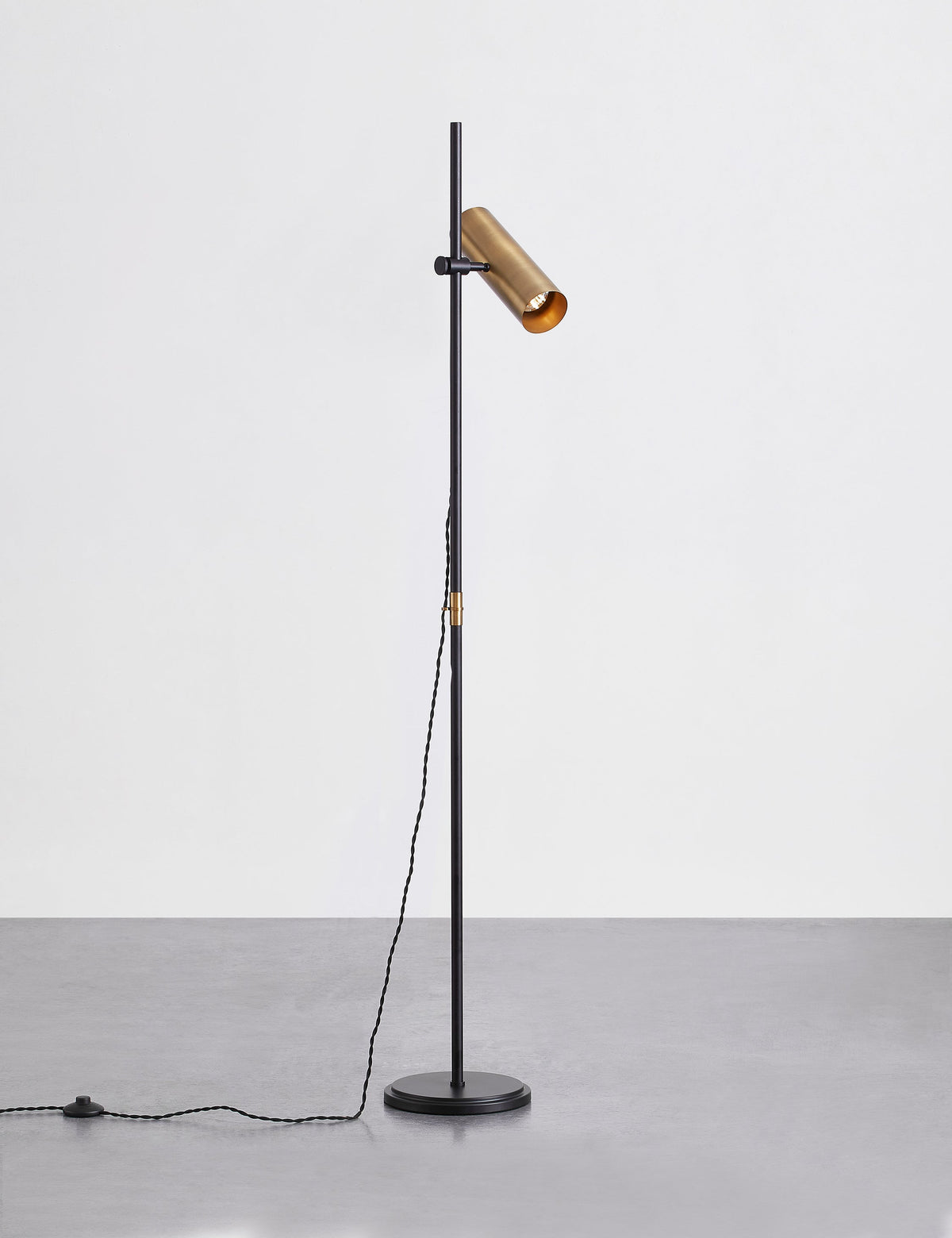 Quinn Floor Lamp product view 3