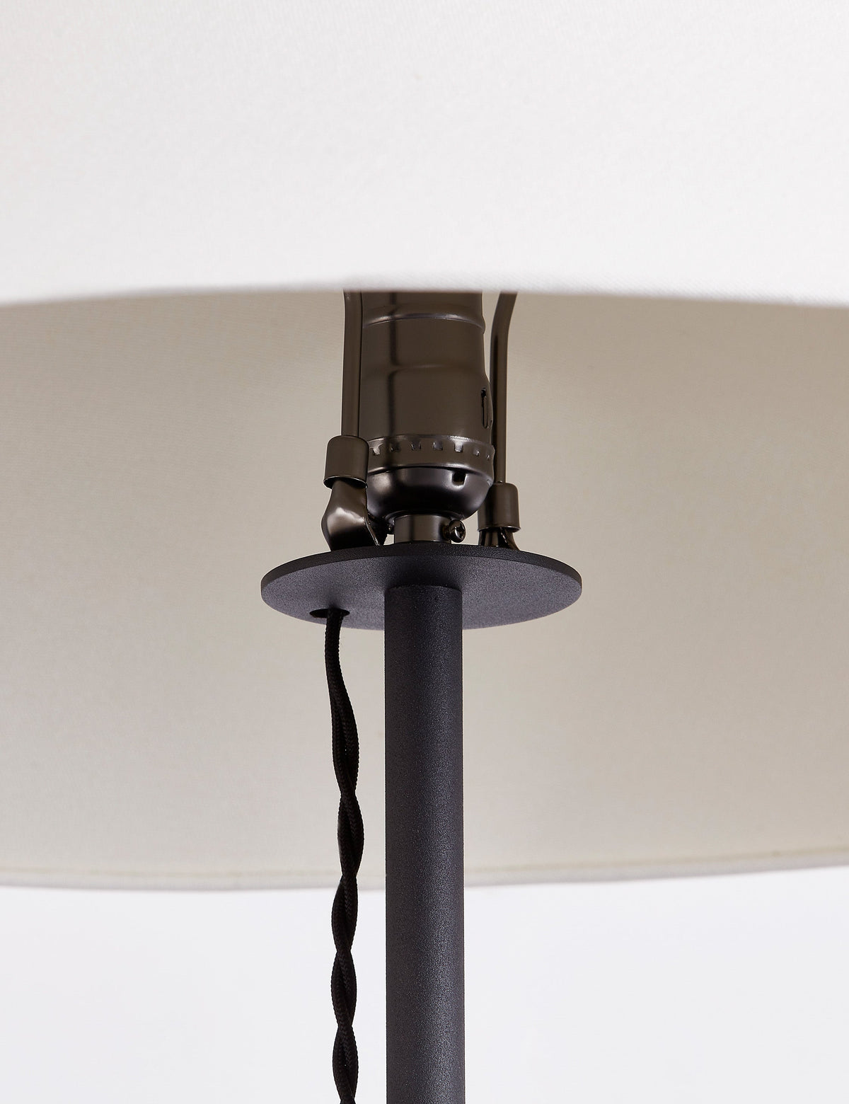 Pilar Floor Lamp product view 3