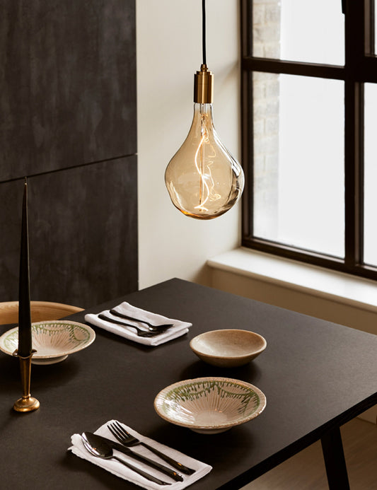 Voronoi II Pendant Light kitchen island light front view