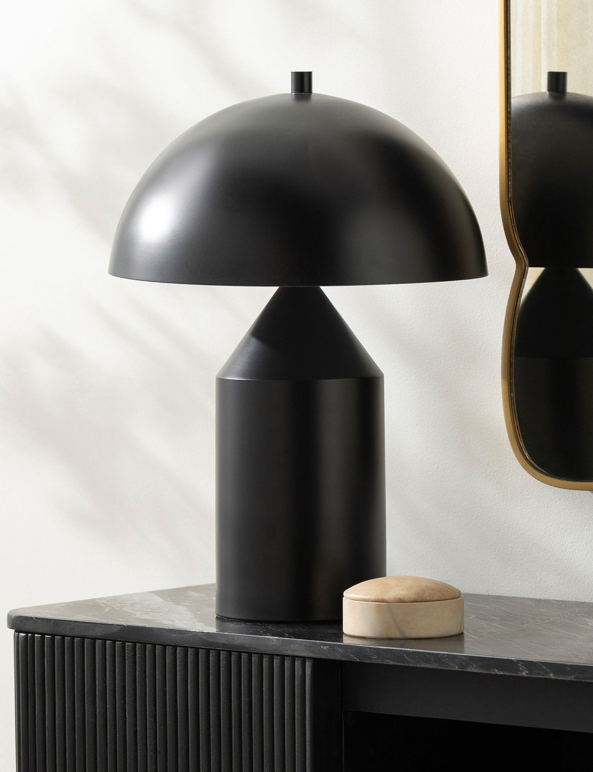 Ezri Table Lamp product view 3